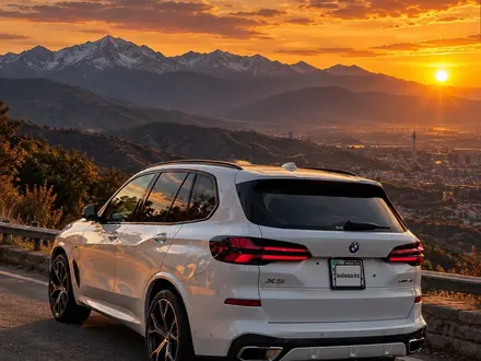 BMW X5 2025 года за 45 500 000 тг. в Алматы