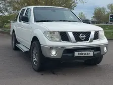 Nissan Navara, 2011