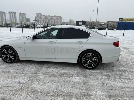 BMW 520 2013 года за 8 000 000 тг. в Караганда – фото 2