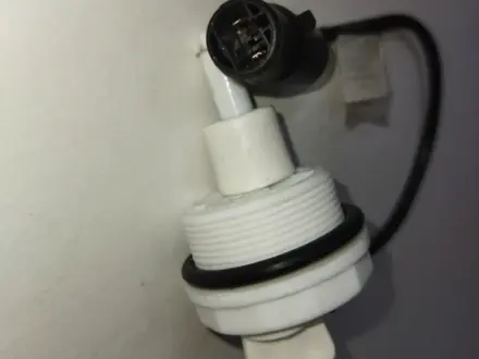 Датчик на топливный фильтр 4M40 4D56 за 3 000 тг. в Алматы – фото 2