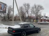 Mercedes-Benz E 200 1993 года за 999 999 тг. в Урджар
