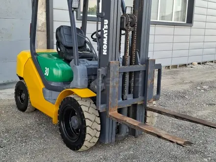 Komatsu  FD30 2012 года за 4 300 000 тг. в Шымкент