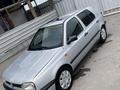 Volkswagen Golf 1993 года за 950 000 тг. в Есик – фото 13