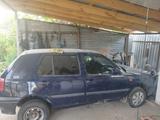 Volkswagen Golf 1993 года за 500 000 тг. в Алматы