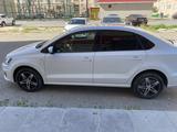 Volkswagen Polo 2015 годаүшін5 300 000 тг. в Атырау – фото 3