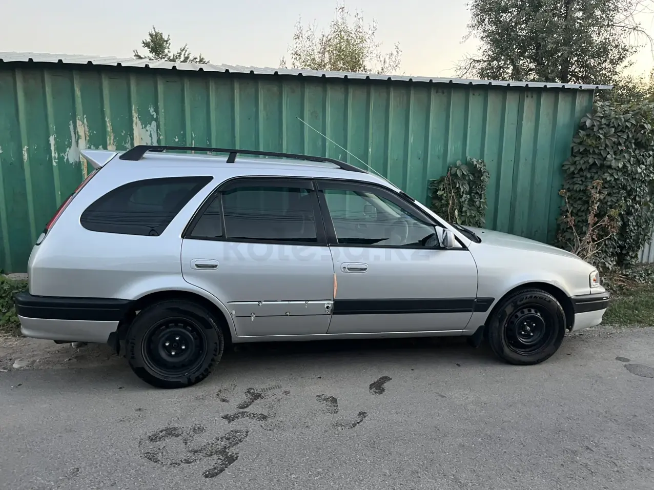 Toyota Sprinter Carib, 1997