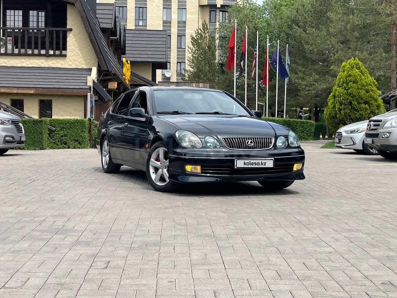 Lexus GS 300 1998 г.