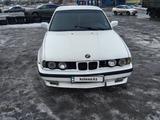 BMW M5 1991 года за 900 000 тг. в Семей – фото 2