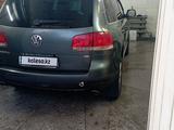 Volkswagen Touareg 2004 года за 4 700 000 тг. в Усть-Каменогорск – фото 4