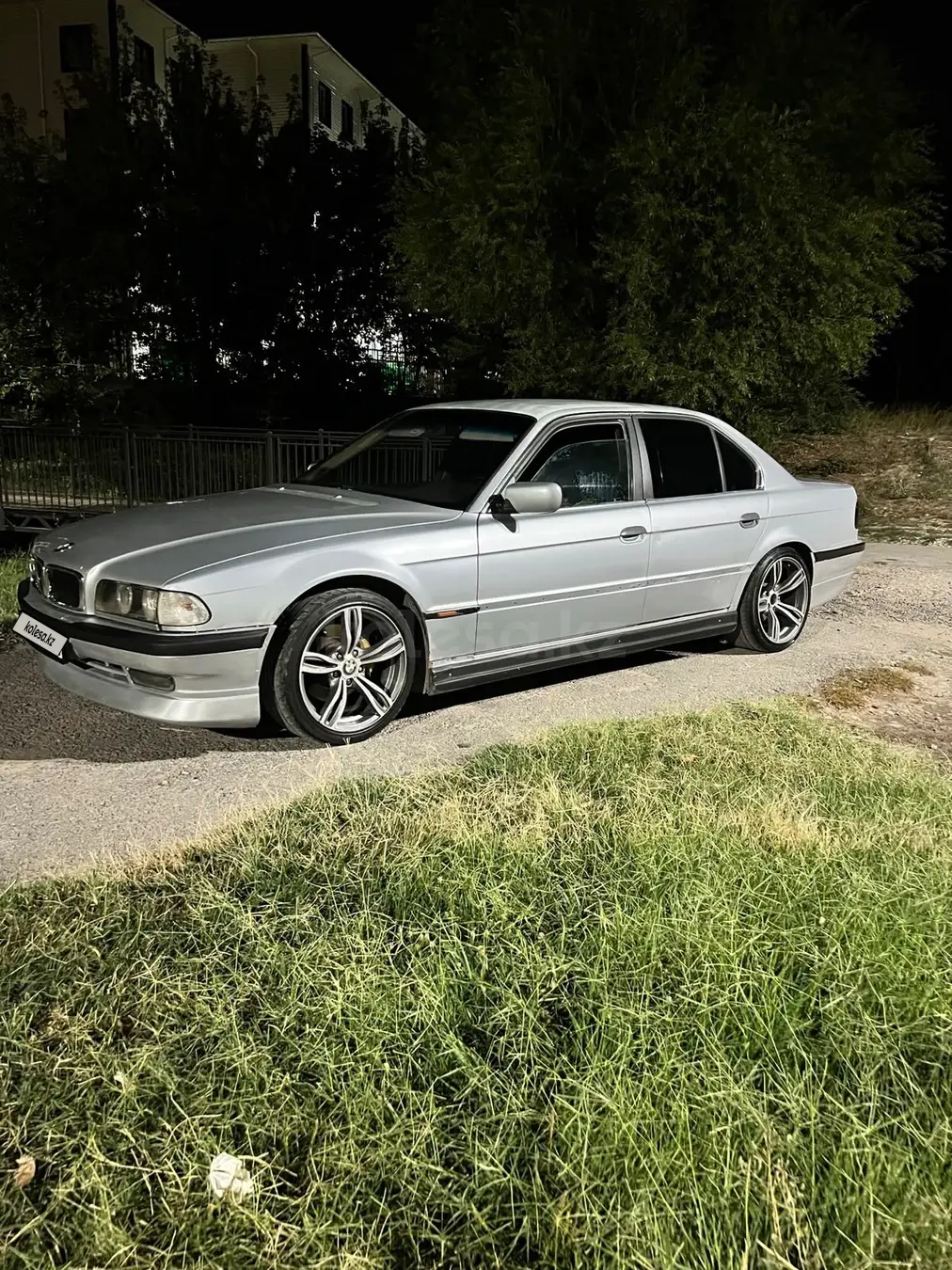 BMW 7 Series, 1995