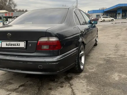 BMW 530 1996 года за 3 300 000 тг. в Алматы – фото 2