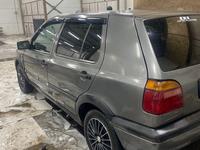 Volkswagen Golf 1993 года за 1 200 000 тг. в Астана