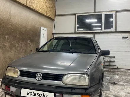 Volkswagen Golf 1993 года за 950 000 тг. в Астана – фото 5