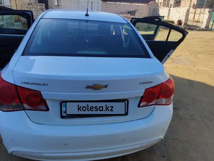 Chevrolet Cruze 2013 года за 3 500 000 тг. в Актау – фото 5