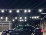Mercedes-Benz E 230 1996 года за 1 700 000 тг. в Караганда – фото 2
