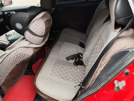 Volkswagen Golf 1995 года за 700 000 тг. в Караганда – фото 13
