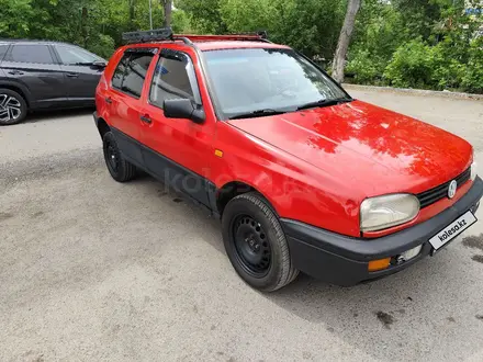 Volkswagen Golf 1995 года за 700 000 тг. в Караганда – фото 2