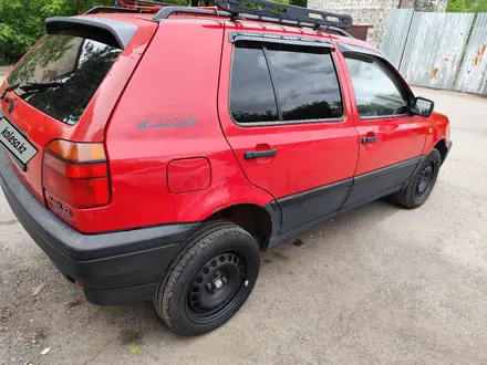 Volkswagen Golf 1995 года за 700 000 тг. в Караганда – фото 4