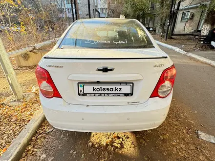 Chevrolet Aveo 2014 года за 3 500 000 тг. в Караганда