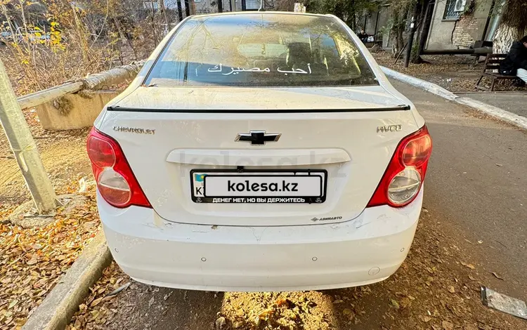 Chevrolet Aveo 2014 года за 3 500 000 тг. в Караганда