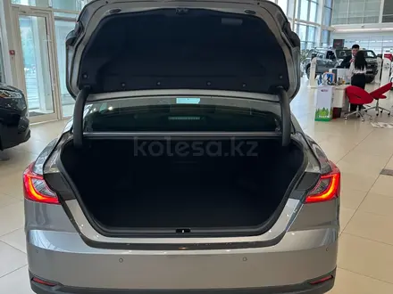 Toyota Camry 2026 года за 24 189 000 тг. в Астана – фото 17