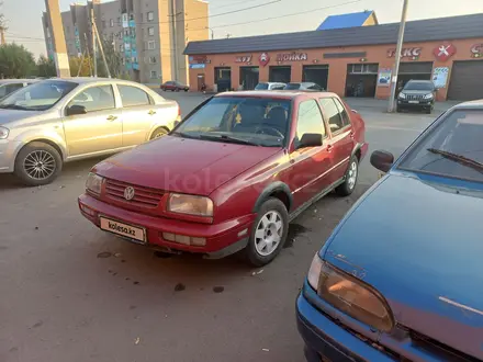 Volkswagen Vento 1995 года за 900 000 тг. в Петропавловск