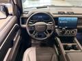 Land Rover Defender X-Dynamic SE 2025 года за 81 327 000 тг. в Алматы – фото 8
