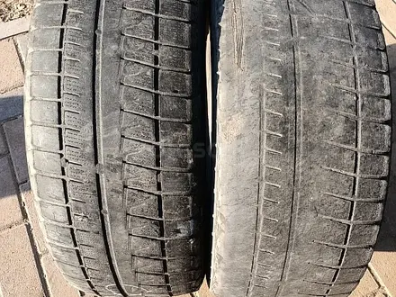 Шины 205/55 R16 — "Bridgestone Blizzak Revo GZ" (Япония), летние. за 10 000 тг. в Астана