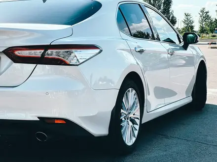 Toyota Camry 2019 года за 16 000 000 тг. в Алматы – фото 5