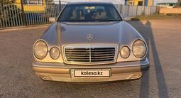 Mercedes-Benz E 230 1996 годаүшін2 550 000 тг. в Астана – фото 5