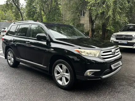 Toyota Highlander 2011 года за 11 900 000 тг. в Алматы – фото 3