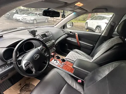 Toyota Highlander 2011 года за 11 900 000 тг. в Алматы – фото 10