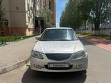 Mazda 323 2001 года за 1 800 000 тг. в Астана – фото 2