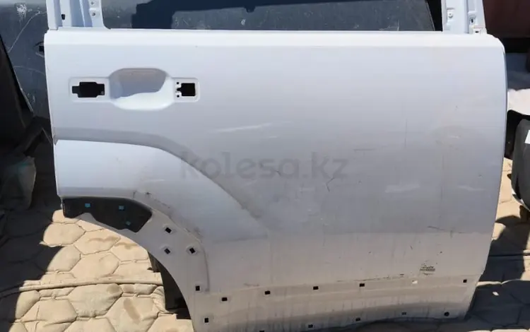 Задняя дверь на хюндай санта фэ за 250 000 тг. в Атырау