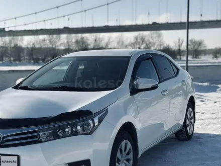 Toyota Corolla 2015 года за 7 000 000 тг. в Семей – фото 2