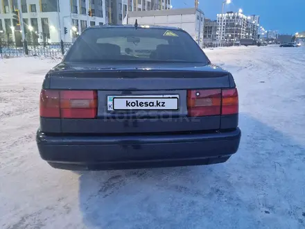 Volkswagen Passat 1995 года за 1 700 000 тг. в Шымкент – фото 2