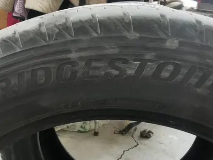 Шины 245/55 R19 за 30 000 тг. в Актау