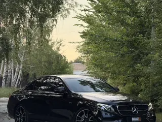 Mercedes-Benz E 43 AMG