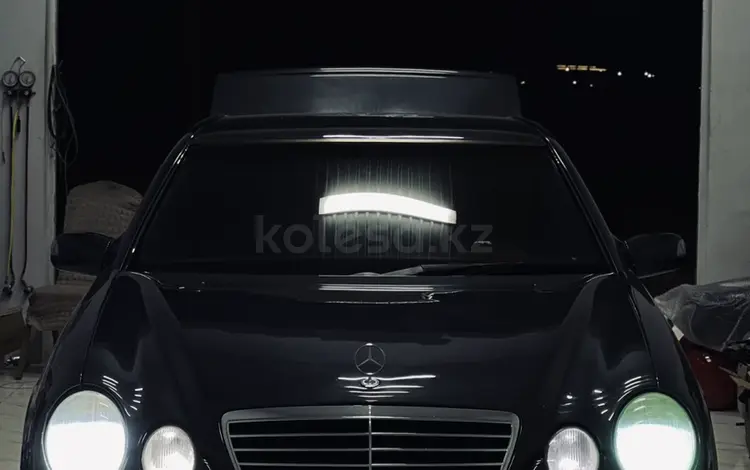 Mercedes-Benz E 320 2000 года за 5 200 000 тг. в Жанаозен