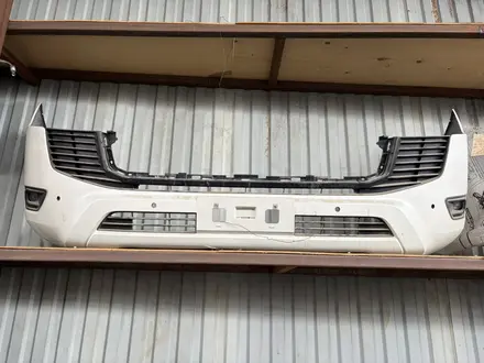 Бампер передний Toyota Lexus за 10 000 тг. в Алматы