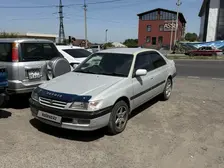 Toyota Corona, 1998