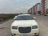 Chrysler 300C 2006 года за 5 000 000 тг. в Алматы – фото 3