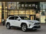 Toyota RAV4 2020 годаfor14 790 000 тг. в Алматы – фото 2