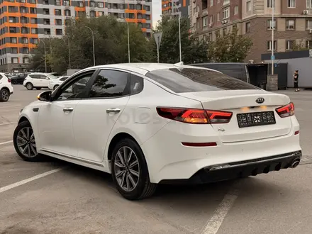 Kia K5 2019 года за 10 200 000 тг. в Алматы – фото 10