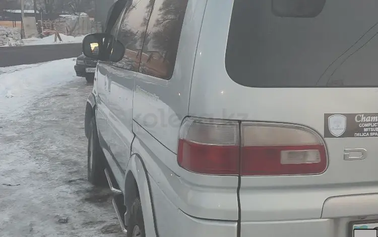 Mitsubishi Delica 1995 годаүшін6 500 000 тг. в Алматы