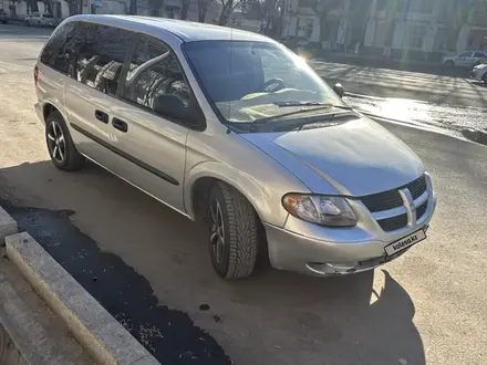 Dodge Caravan 2002 года за 3 300 000 тг. в Атырау – фото 2