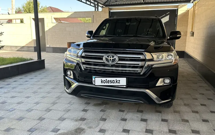 Toyota Land Cruiser 2016 года за 29 500 000 тг. в Шымкент