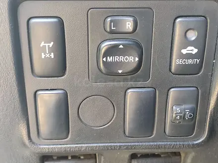Toyota Hilux 2014 года за 10 500 000 тг. в Уральск – фото 25