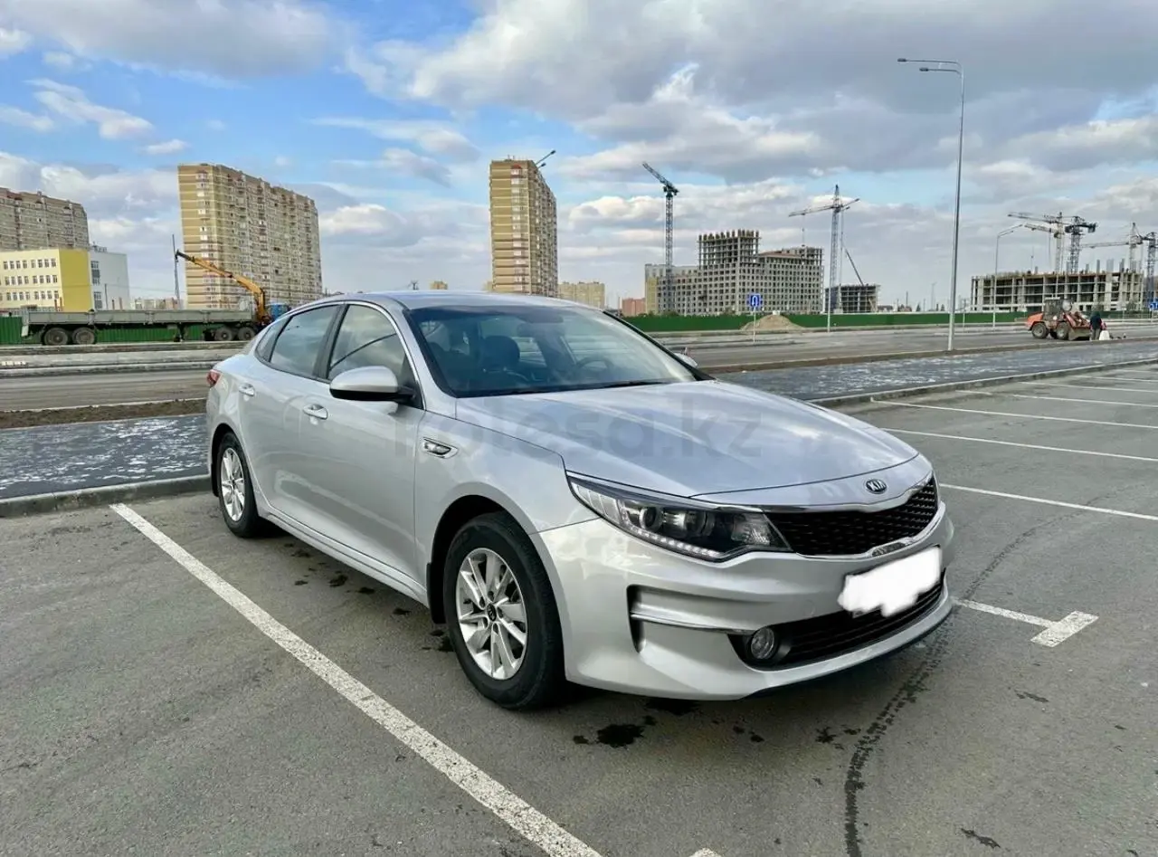 Kia K5, 2017