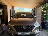 Hyundai Santa Fe 2020 года за 14 200 000 тг. в Усть-Каменогорск